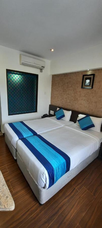 Hotel Lxia Hinjewadi - Indian Nationals Only Pimpri-Chinchwad Екстер'єр фото