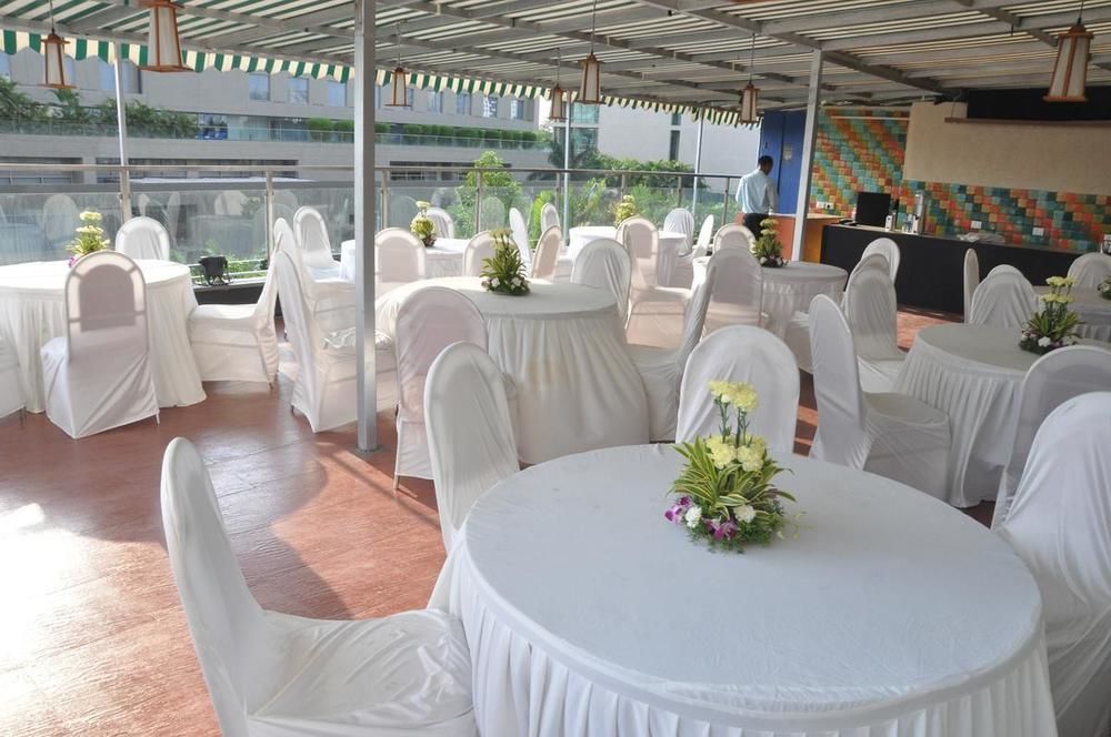 Hotel Lxia Hinjewadi - Indian Nationals Only Pimpri-Chinchwad Екстер'єр фото