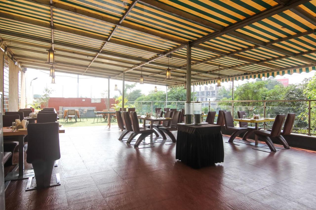 Hotel Lxia Hinjewadi - Indian Nationals Only Pimpri-Chinchwad Екстер'єр фото